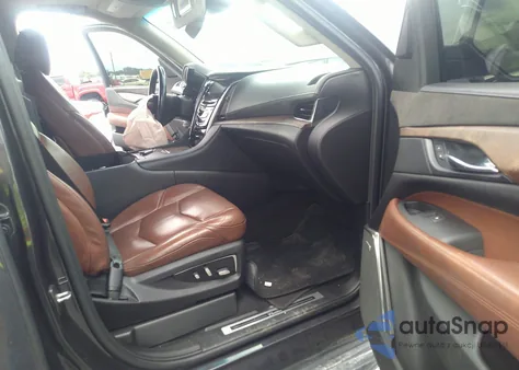 2018 Cadillac Escalade Luxury from USA, damaged, VIN 1GYS3BKJ7JR204609